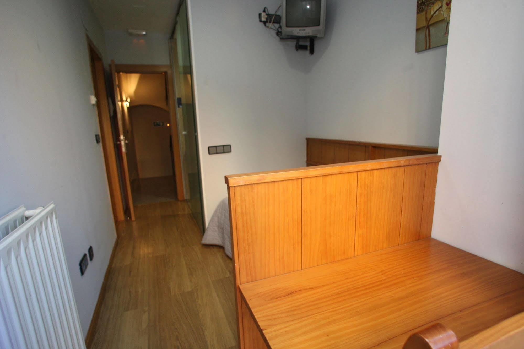 Hostal Caballeros سوريا المظهر الخارجي الصورة